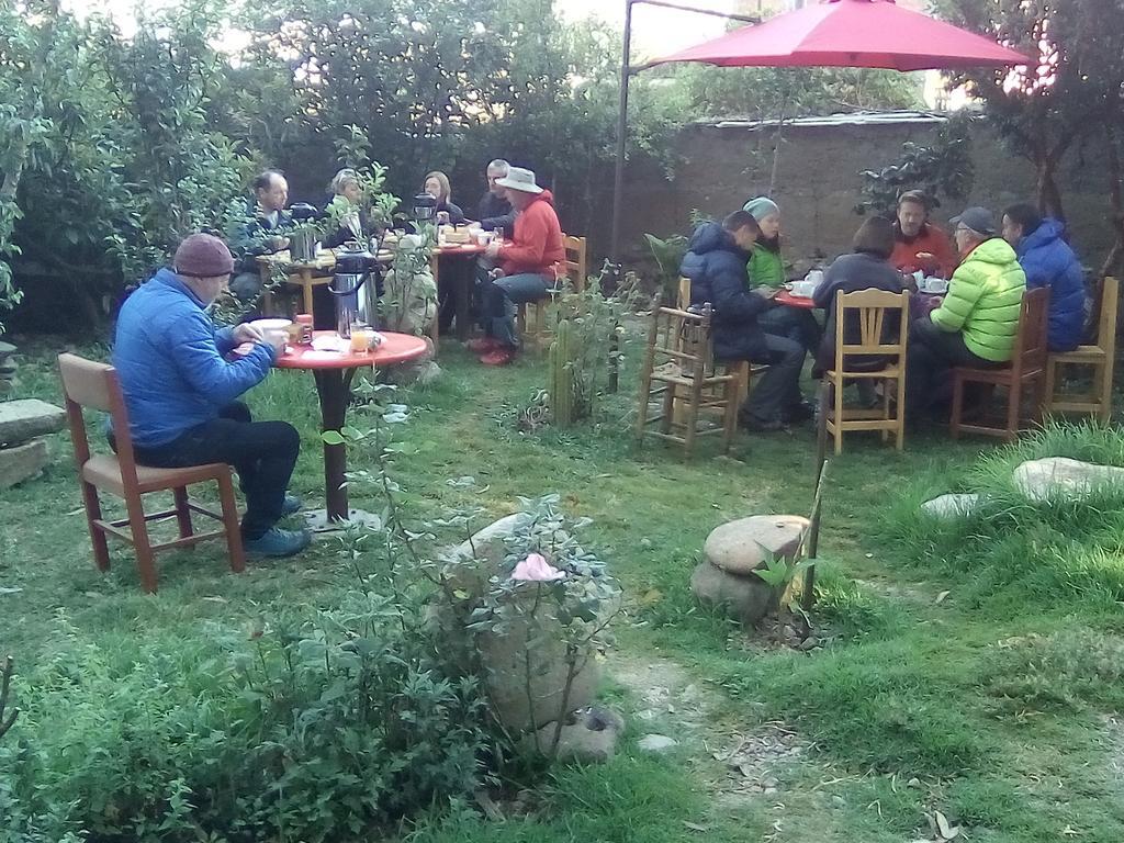Hostal Casa del Montañista Huaraz  Exterior foto